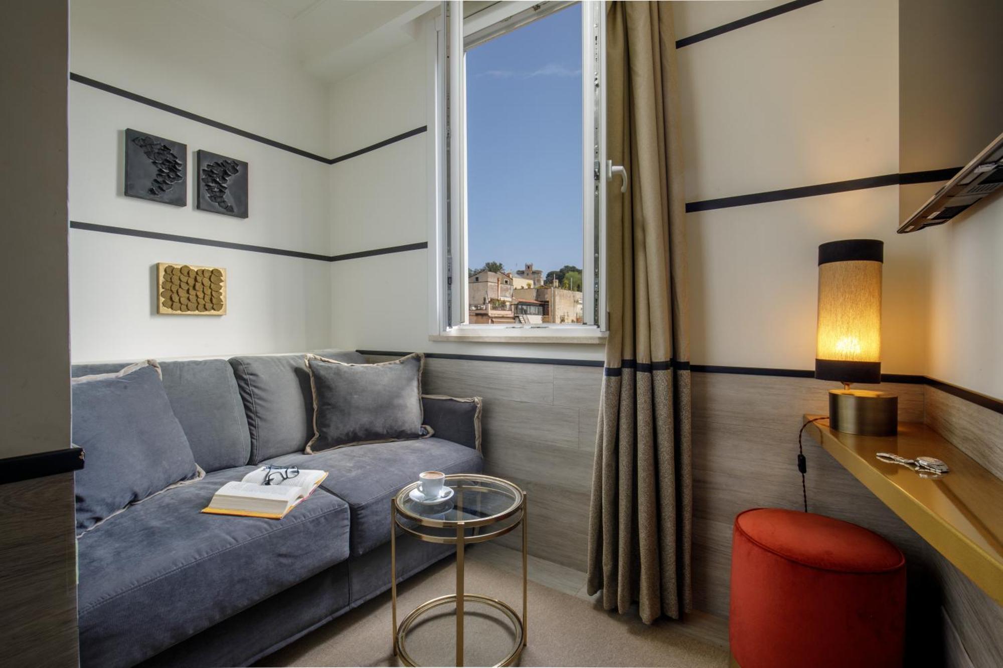 Relais Luxury Corso Hotel โรม ภายนอก รูปภาพ