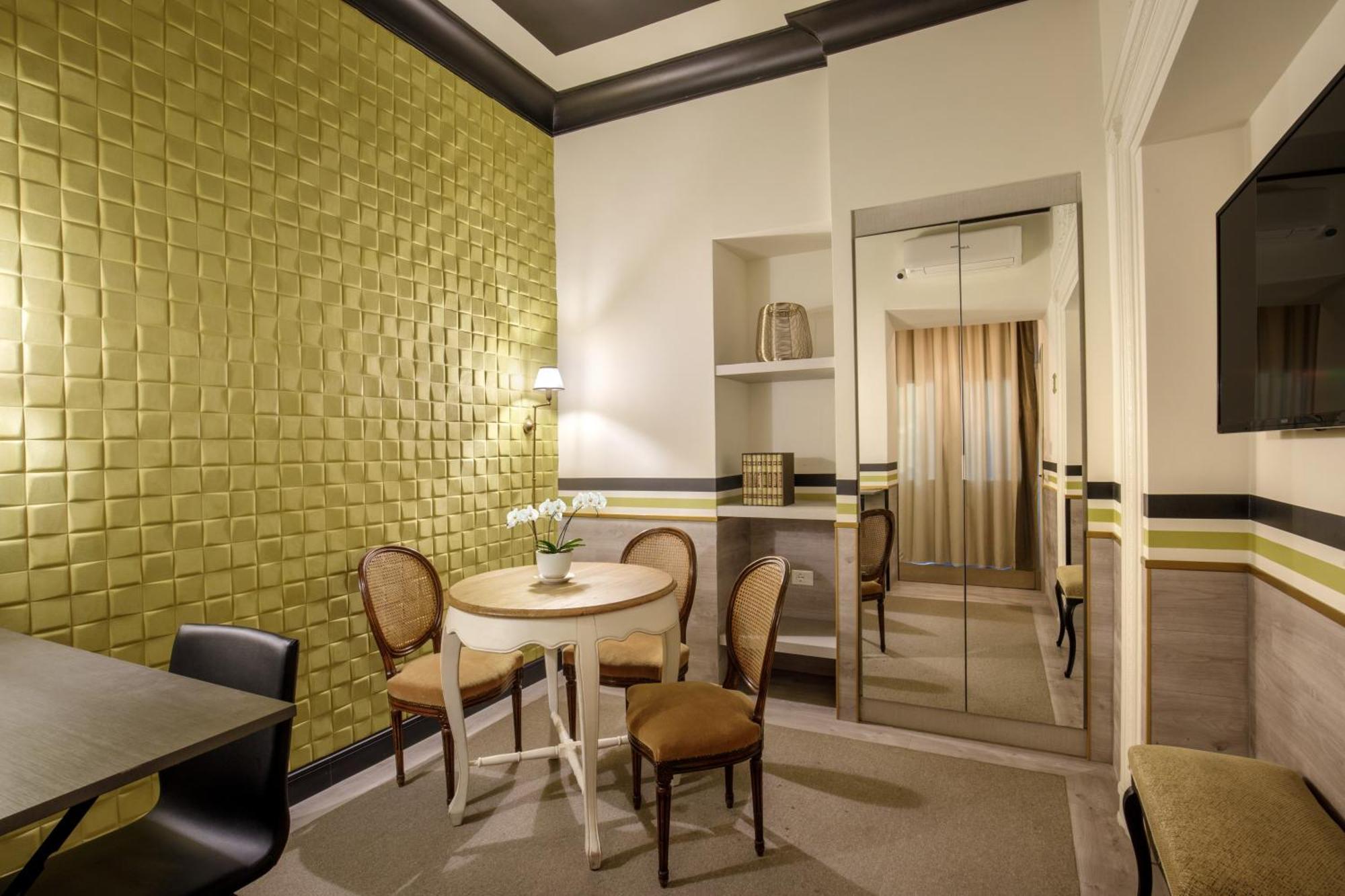 Relais Luxury Corso Hotel โรม ภายนอก รูปภาพ
